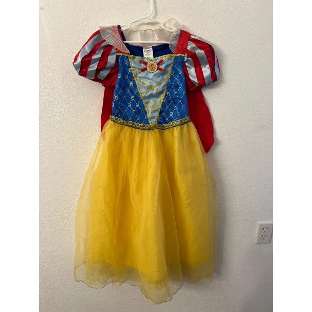 Disney Collection Snow White costume girls size 9/10